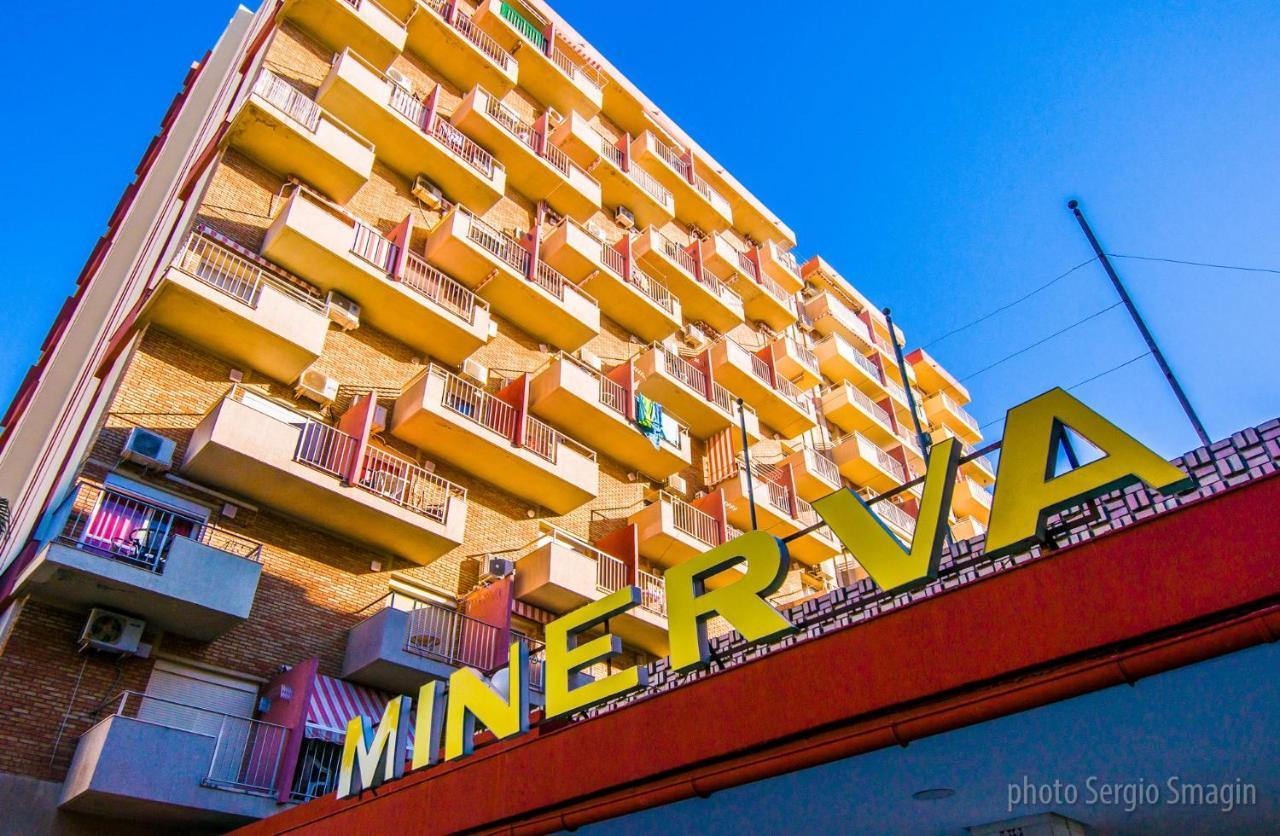 137 Minerva Apartamentos - Vista Al Mar - Piscina Y Playa - Cercano A Tren, Restaurantes Y Tiendas Benalmádena Eksteriør bilde